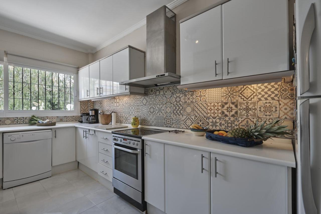 Villa Pinsapo Estepona Buitenkant foto